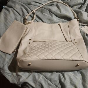 Chic Cream Quilted Shoulder Bag